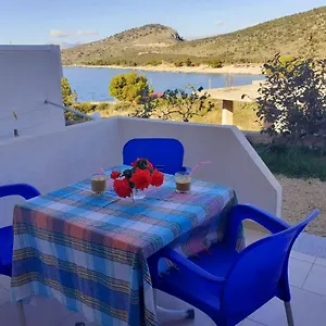 Apartament Denis, Ksamil